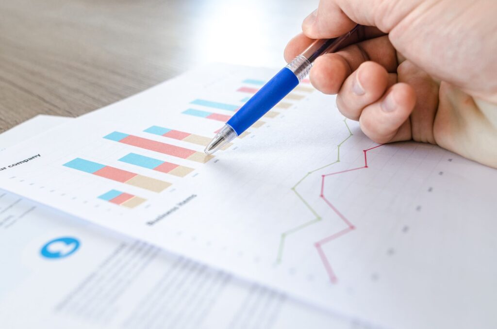 Étude potentiel commercial zone rurale méthodologie : estimer le chiffre d'affaires pas à pas : un professionnel analyse